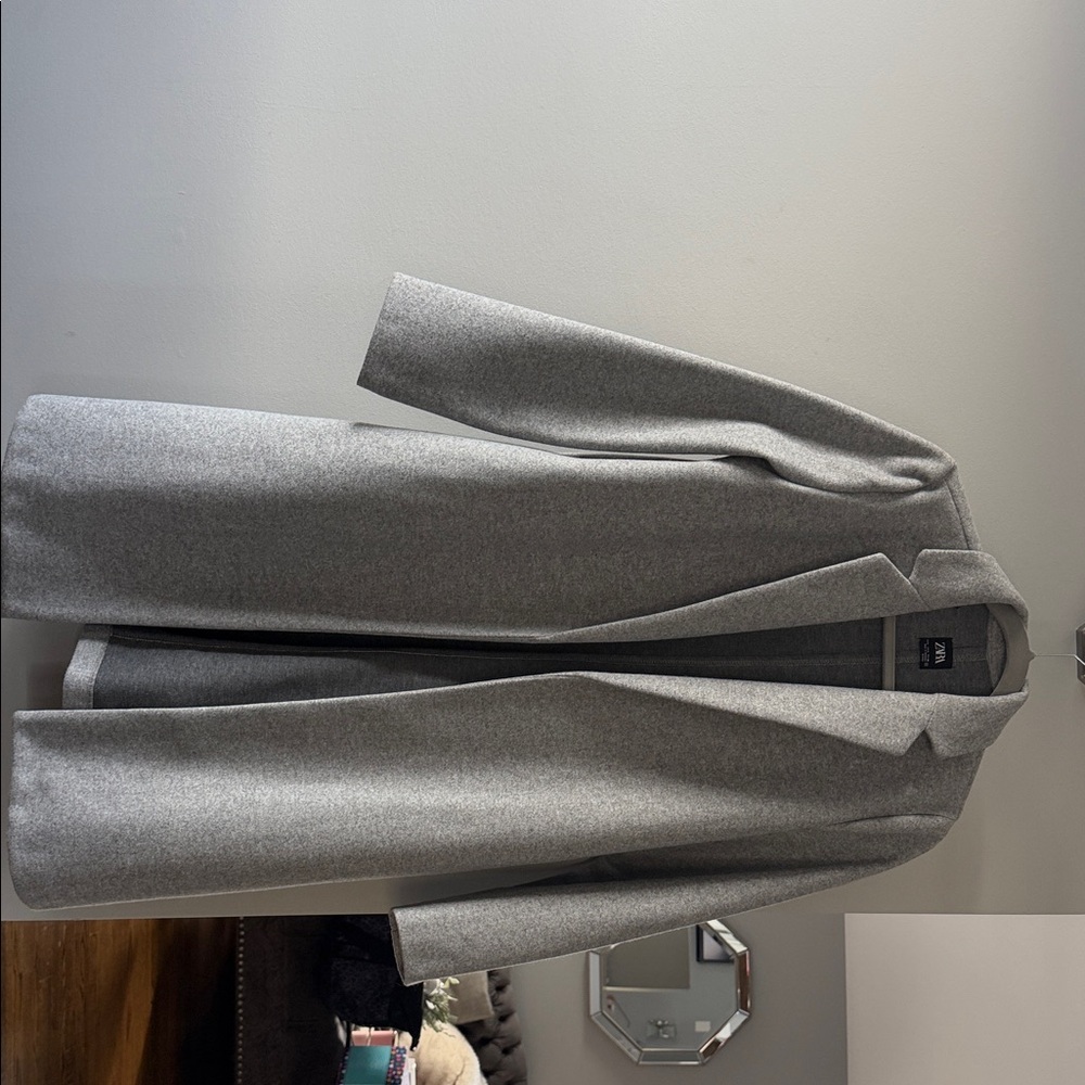 Zara Charcoal knit sweater/coat